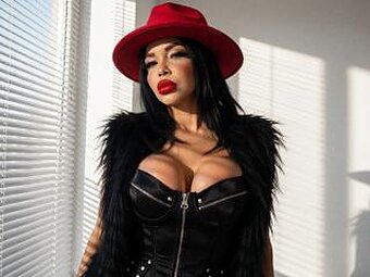 AngelinaDeleon